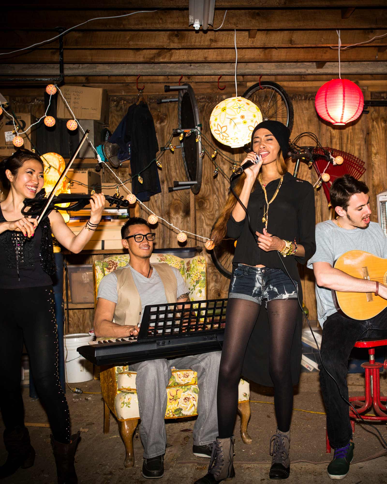 live music Bamboo Room